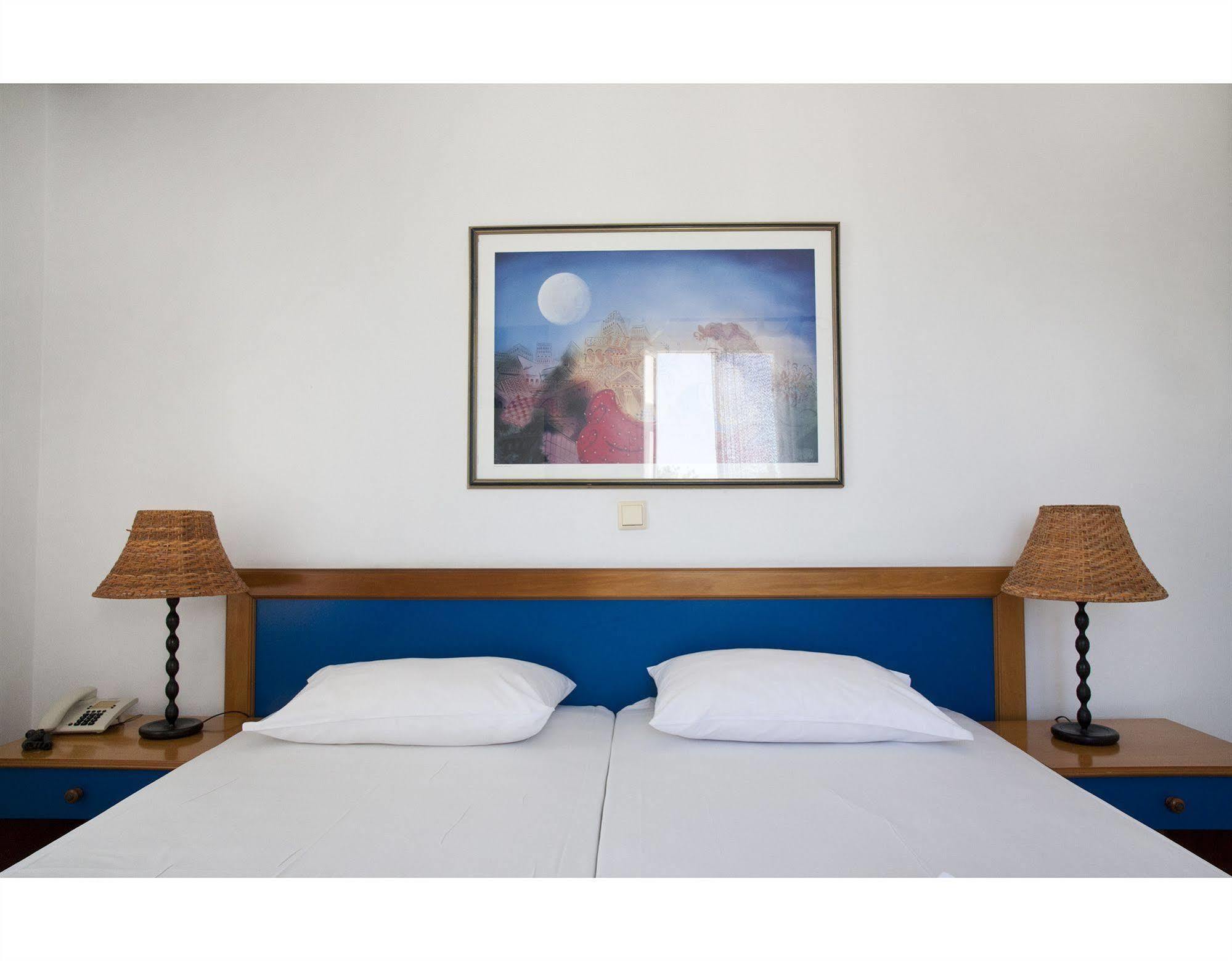 Smaragdi Hotel Artemonas Exterior photo